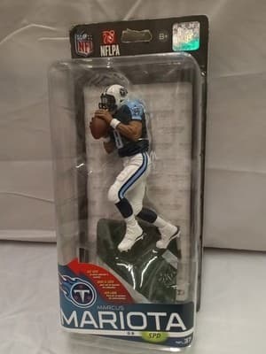 Marcus Mariota Tennessee Titans McFarlane NFL Series 37 - Thumbnail 3