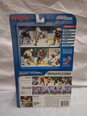 McFarlane 2000 Dominik Hasek NHLPA Series 1 Action Figure Sports - Thumbnail 3