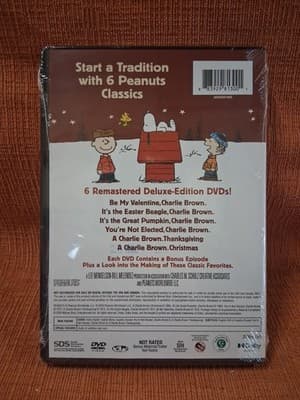 Peanuts Deluxe Collection (DVD) Remastered Classics Charlie Brown - Thumbnail 2