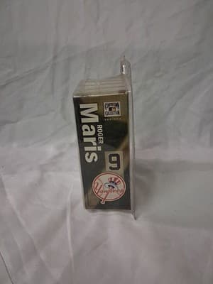 2007 Roger Maris McFarlane Series 4 Cooperstown Collection New York YANKEES MLB - Thumbnail 3