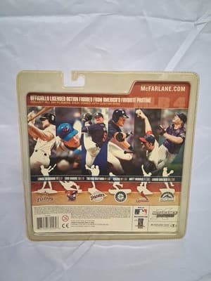 Mcfarlanes SportsPicks Ichiro Suzuki Series 4 Action Figure Seattle Mariners New - Thumbnail 3