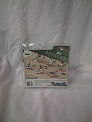Andruw Jones Atlanta Braves MLB McFarlane 2006 series 15, Variant! - Thumbnail 4
