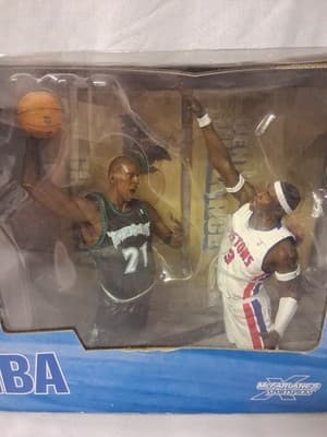 McFARLANE / NBA : *Kevin Garnett VS Ben Wallace* McFarlane - 2nd Edition. NEW - Thumbnail 4