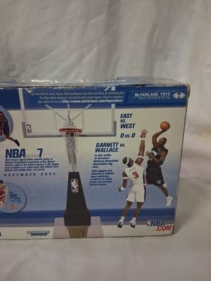 McFARLANE / NBA : *Kevin Garnett VS Ben Wallace* McFarlane - 2nd Edition. NEW - Thumbnail 9