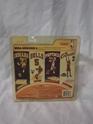JALEN ROSE McFarlane Sportspicks NBA Series 4 Chicago Bulls Red Uniform NEW - Thumbnail 4