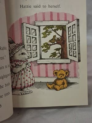 1986 Hurray For Hattie Rabbit Book By Dick Gackenbach EUC - Thumbnail 5