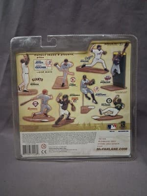 McFarlane MLB Series 5 Derek Jeter New York Yankees Action Figure - Thumbnail 3