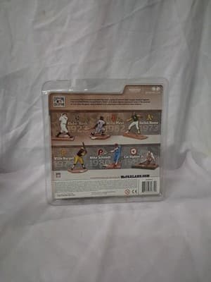 2005 MCFARLANE COOPERSTOWN COLLECTION SERIES 2 CAL RIPKEN JR. BALTIMORE ORIOLES - Thumbnail 4