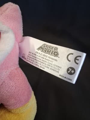 Super Mario Pink Yoshi Plush 8" Stuffed Animal Nintendo - Thumbnail 8