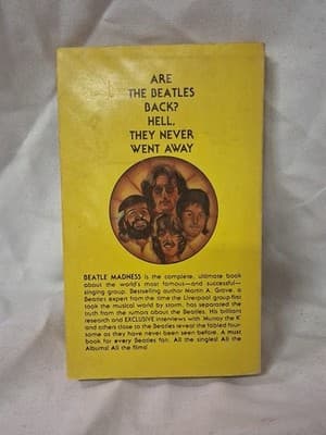 Beatle Madness pb Martin A. Grove 1978 1st Print 1st ed Manor Books ID:78272 - Thumbnail 2