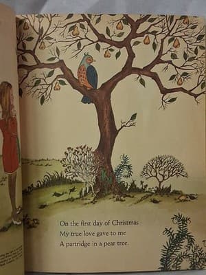 1963, "THE TWELVE DAYS OF CHRISTMAS" A CHRISTMAS CAROL A Little Golden Book - Thumbnail 6
