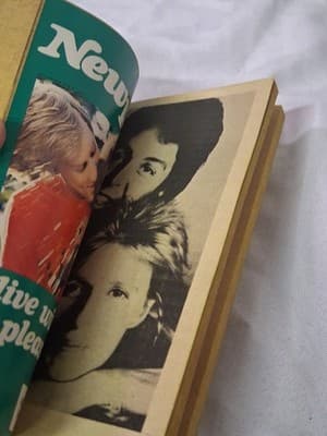 Beatle Madness pb Martin A. Grove 1978 1st Print 1st ed Manor Books ID:78272 - Thumbnail 4