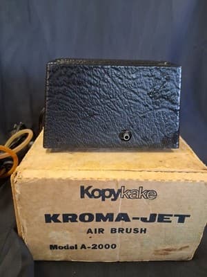 Vintage Used Kroma Jet A-2000 Airbrush Unit by Kopykake Tested Works With Box - Thumbnail 4