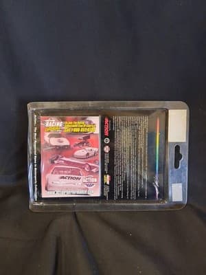 vtg Action 1998 Jeff Gordon Chromalusion 1:64 diecast Monte Carlo car - Thumbnail 3
