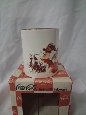 Vintage Retro Coca-Cola Mug Gold Rim Santa with Sleigh Stoneware 11 oz - Thumbnail 3