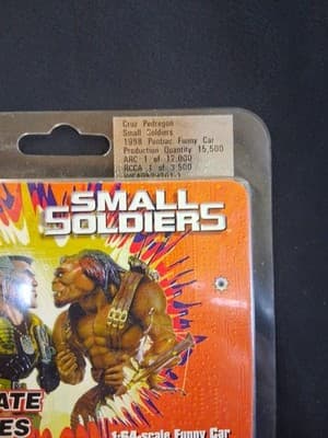 CRUZ PEDREGON 1998 SMALL SOLDIERS 1/64 ACTION DIECAST PONTIAC FUNNY CAR 1/15,500 - Thumbnail 3