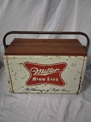 Vintage Cronstrom's Miller High Life Beer Metal Picnic Cooler Ice Chest 19" - Thumbnail 6