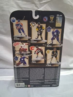 McFarlane NHL Theoren Fleury Calgary Flames Legends Series 8 CHASE Figure - Thumbnail 2