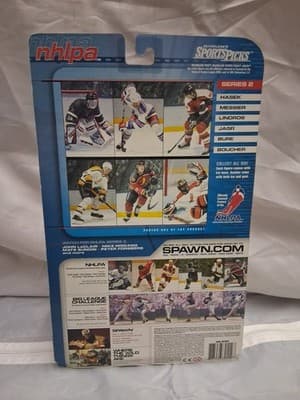 Mark Messier 2000 Action Figure McFarlanes Series 2 Spawn NHLPA - Thumbnail 2