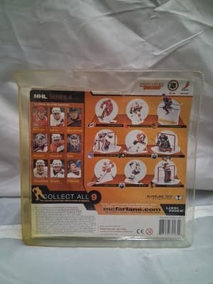 NEW 2002 McFarlane NHL Series 4 Brendan Shanahan Detroit Red Wings Figure Chase - Thumbnail 2
