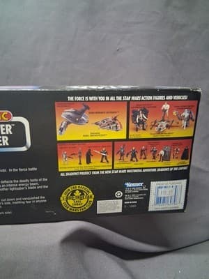 Star Wars Power of the Force Electronic Darth Vader Lightsaber Movie Sounds 1996 - Thumbnail 5