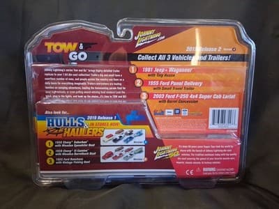 Johnny Lightning Tow & Go 2003 Ford F-250 Super Cab w/ Barrel Keg Trailer - Thumbnail 4