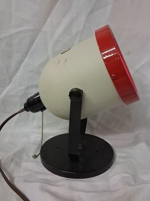 VINTAGE TECHNO AIDE DARKROOM SAFE RED LIGHT - Thumbnail 2