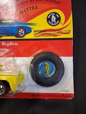 1993 Hot Wheels YELLOW S'COOL BUS Vintage Collection Exclusive II W/Button - Thumbnail 4