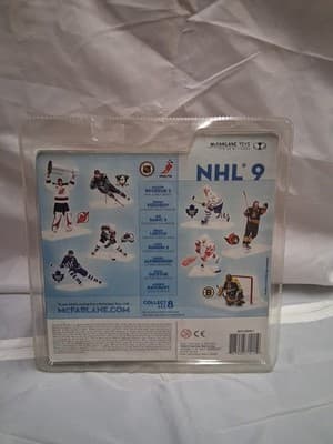 Mats Sundin McFarlane 2004 Series 9 Figure White Jersey Toronto Maple Leafs NHL - Thumbnail 2