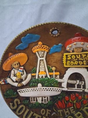 Vintage South Of the Border Souvenir Plate South Carolina Wall Hanging Decor - Thumbnail 4