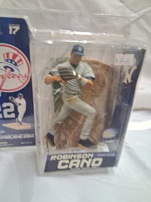 HTF RARE McFarlane ROBINSON CANO GRAY CHASE New York Yankees Cooperstown SEALED - Thumbnail 3
