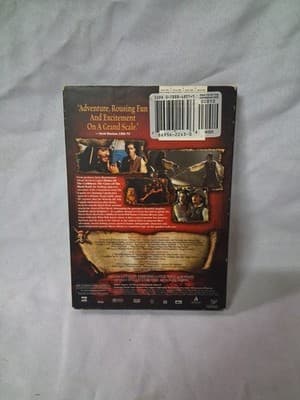 Pirates Of The Caribbean: The Curse of the Black Pearl-(DVD/2003)-2 Disc - Thumbnail 2