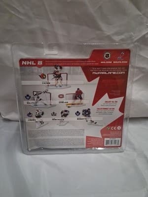 Gary Roberts # 7 Toronto Maple Leafs McFarlane Sportspicks Series 8 NHL - Thumbnail 2