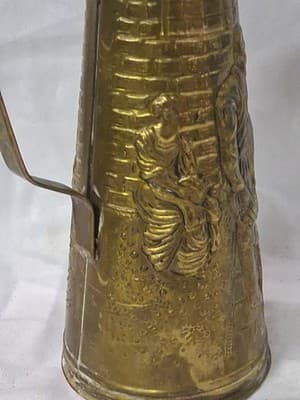 Vintage Brass Embossed ELPEC Pitcher England Colonial Tavern Bar Decor - Thumbnail 4