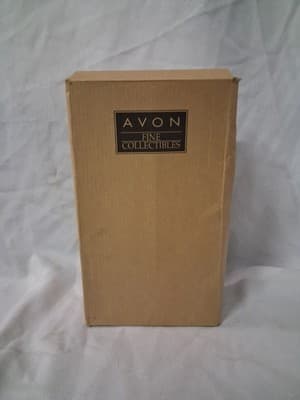 Vtg Avon Katrina Angel Doll Porcelain Special Memories W/ Wings Stand & CoA NIB - Thumbnail 7