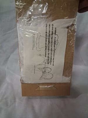 Vtg Avon Katrina Angel Doll Porcelain Special Memories W/ Wings Stand & CoA NIB - Thumbnail 4