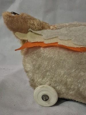 Vintage Yonezawa Battery Operated Mechanical Mother Duck Made in Japan Untested - Thumbnail 5