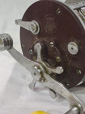 Penn 309 Level Wind Fishing Reel 🎣 - Thumbnail 2