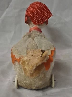 Vintage Yonezawa Battery Operated Mechanical Mother Duck Made in Japan Untested - Thumbnail 11