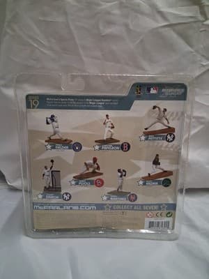 McFARLANE JOHNNY DAMON KANSAS CITY ROYALS SERIES 19 FIGURE MLB BASEBALL MIB - Thumbnail 3