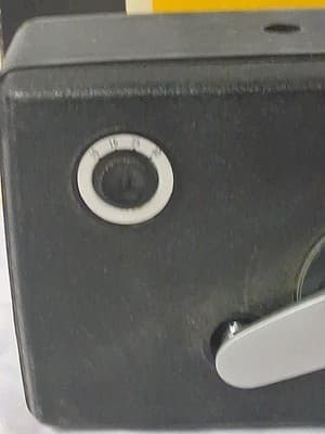 Vintage Kodak Escort 8 Camera 8mm W Original Box Ect 📷 - Thumbnail 4