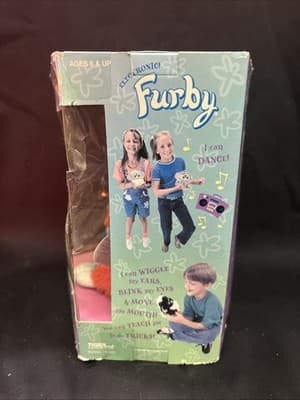 Vintage 1999 FURBY KB Toys Special Limited Edition Statue of Liberty Box Issues - Thumbnail 3