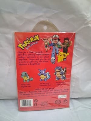 NEW Vintage 1999 Pokemon Glow In The Dark Plastic 16 Pieces Retro Starter Pack - Thumbnail 3