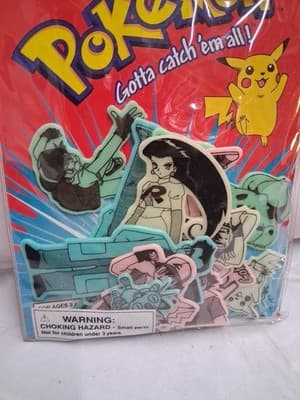 NEW Vintage 1999 Pokemon Glow In The Dark Plastic 16 Pieces Retro Starter Pack - Thumbnail 2