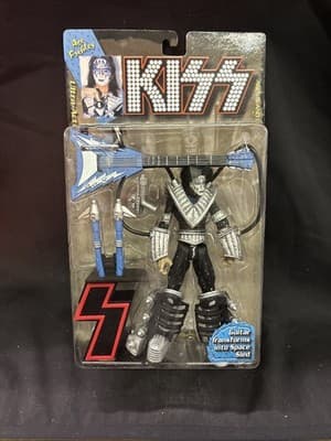 VINTAGE"KISS"1997 Original McFarlane Figures w/letters Paul,Gene, Ace,Peter - Thumbnail 8