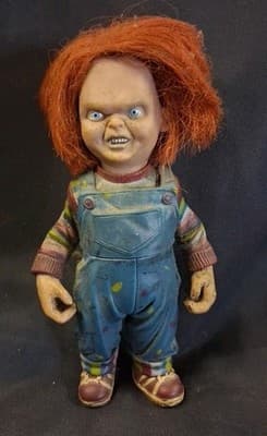 Chucky Action Figure 1999 McFarlane Toys Movie Maniacs Childs Play