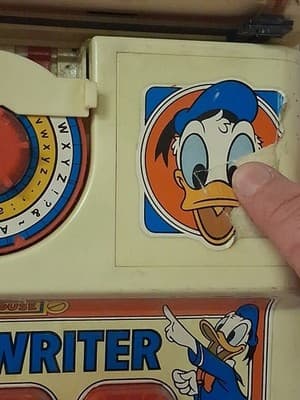 VINTAGE ILLCO MICKEY MOUSE JR TYPEWRITER TOY DONALD DUCK HONG KONG MADE - Thumbnail 4