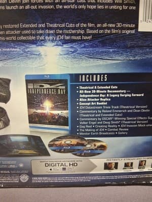 Independence ID4 Attacker Edition figure and Blu-ray BNIB Sealed - Thumbnail 5