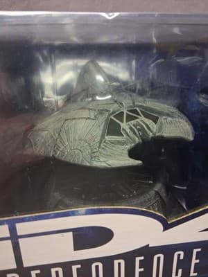 Independence ID4 Attacker Edition figure and Blu-ray BNIB Sealed - Thumbnail 2