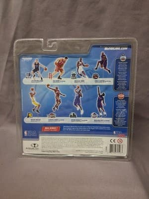 McFarlane: 2nd Edition- Yao Ming (Series 7) Action Figure - Thumbnail 3